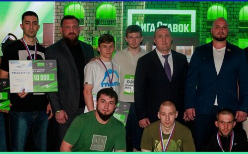 Звездные боксеры приняли участие в турнире «Удар на силу» в Доме Спорта Лиги Ставок