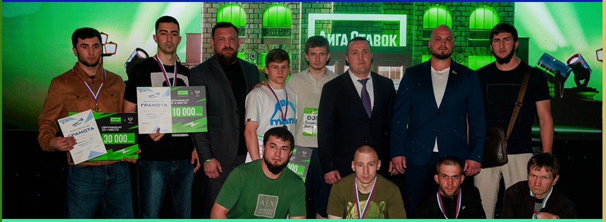 Звездные боксеры приняли участие в турнире «Удар на силу» в Доме Спорта Лиги Ставок