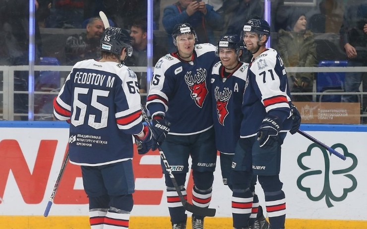 Торпедо — Локомотив прогноз на матч 10 ноября 2025