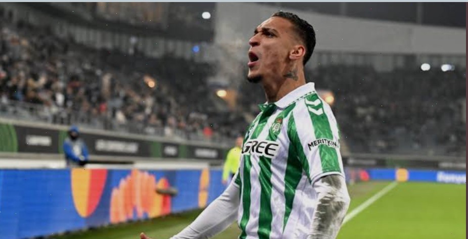 Антони получил четвертую красную карточку в карьере и был удален в матче Ла Лиги за удар ногой в голову