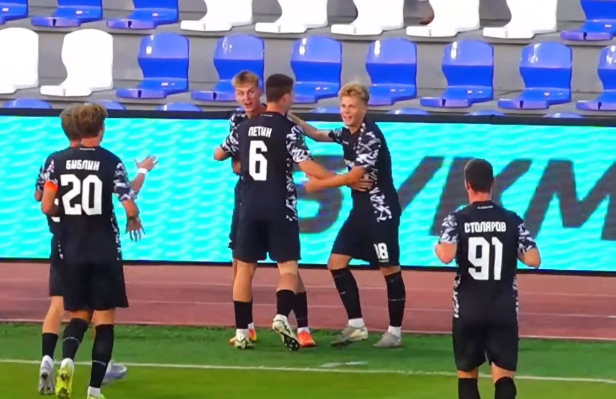 «Шинник» — «Чайка»: прогноз на матч 16 ноября 2025