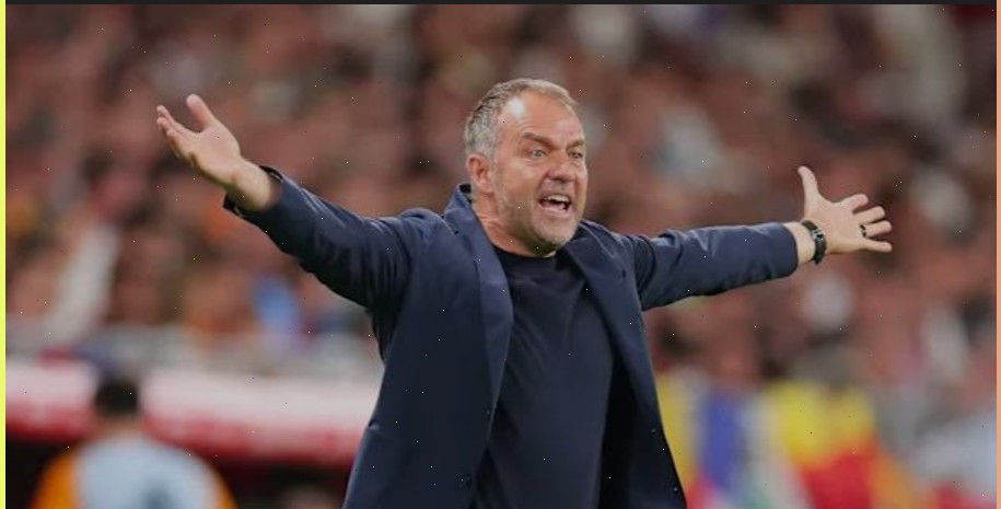 Очередной бред: Флик прокомментировал слухи об уходе из Барселоны