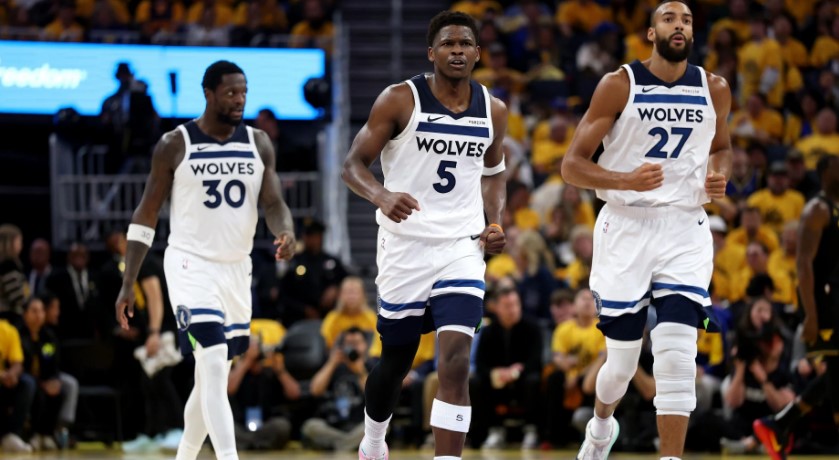 Миннесота — Сан-Антонио прогноз на матч 1 декабря 2025