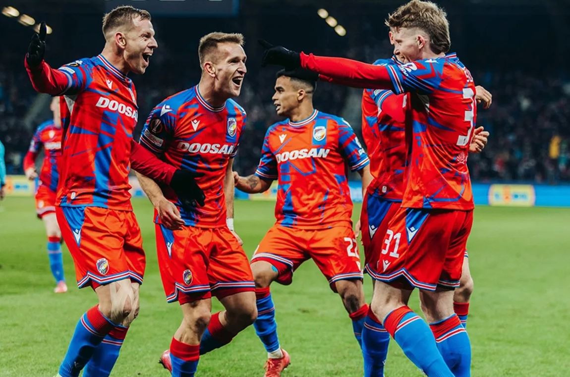 Виктория Пльзень — Фрайбург прогноз на матч 27 ноября 2025