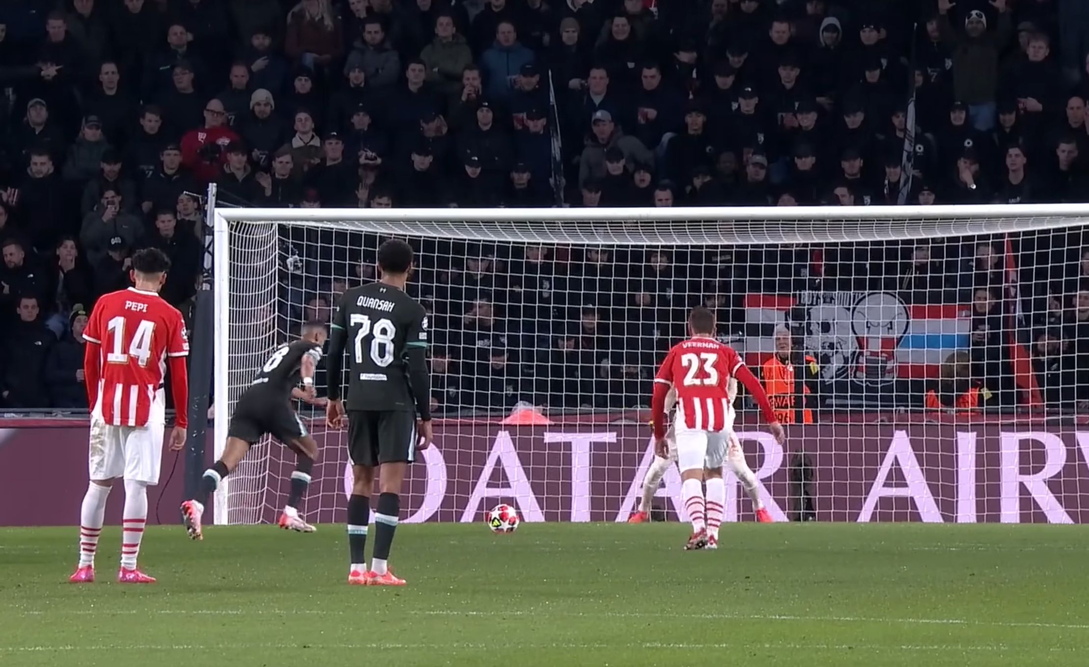 Ливерпуль — ПСВ прогноз на матч 26 ноября 2025