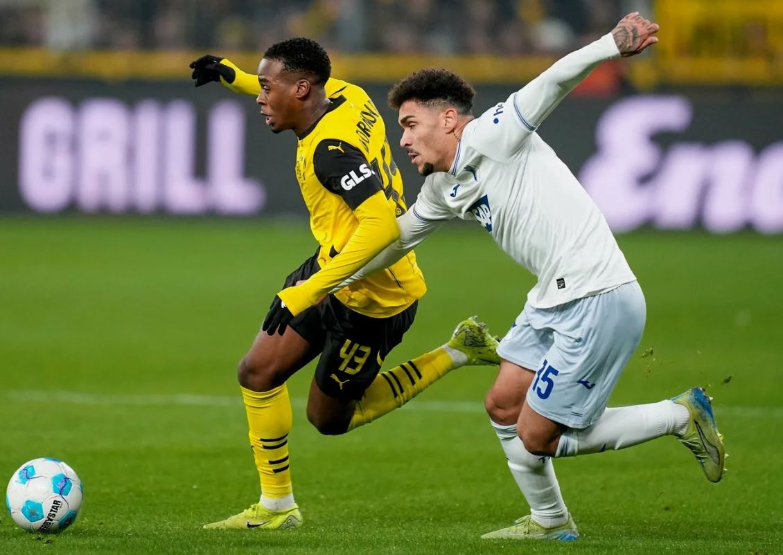 Боруссия Дортмунд — Хоффенхайм прогноз на матч 7 декабря 2025