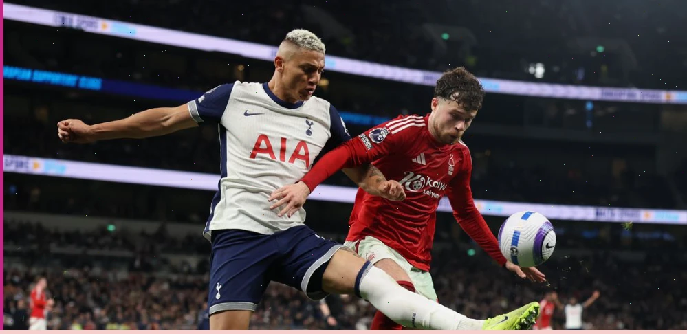 Ноттингем Форест – Тоттенхэм прогноз на матч 14 декабря 2025