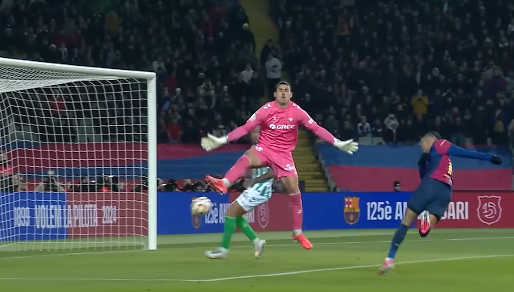 Бетис — Барселона прогноз на матч 6 декабря 2025