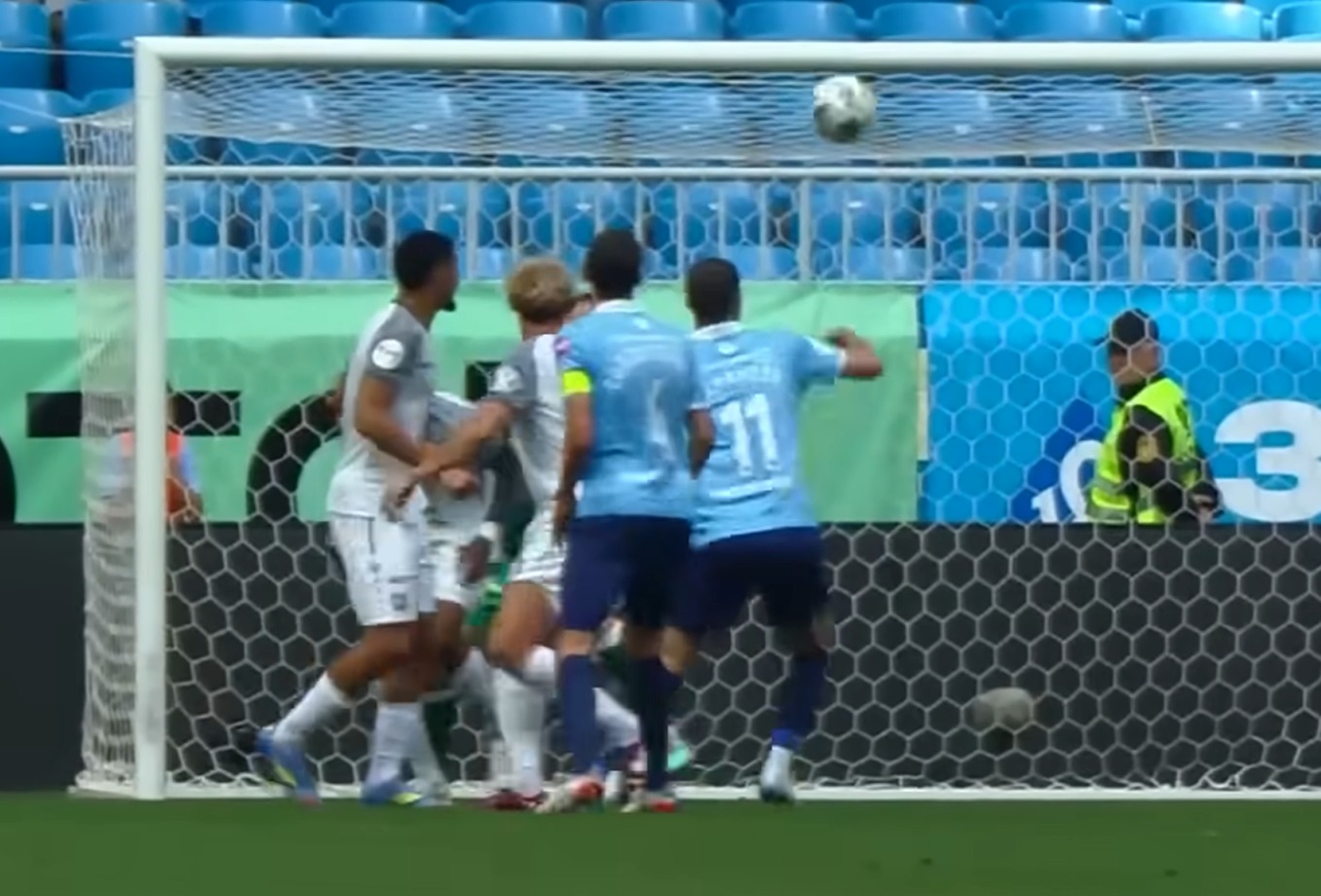 Балтика — Крылья Советов прогноз на матч 7 декабря 2025