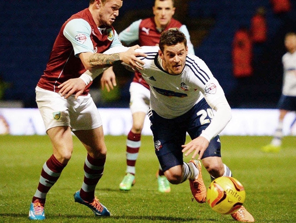 Борнмут — Бернли прогноз на матч 20 декабря 2025