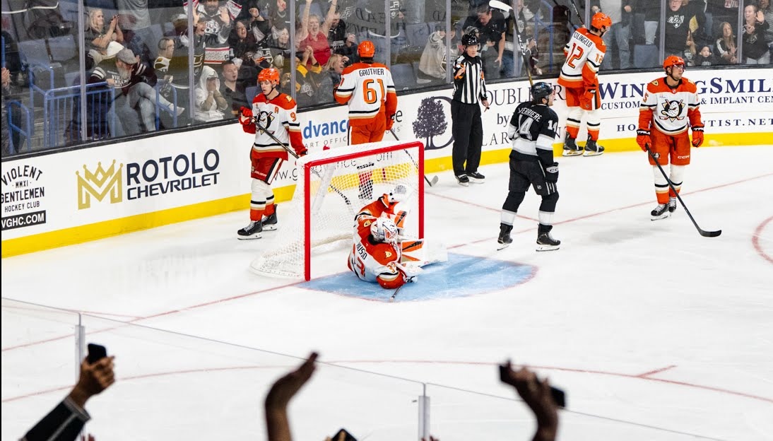 Лос-Анджелес Кингз — Анахайм Дакс прогноз на матч 28 декабря 2025