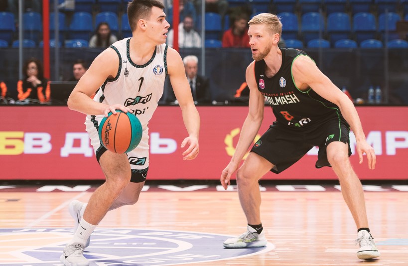 Нижний Новгород — Уралмаш прогноз на матч 10 января 2026