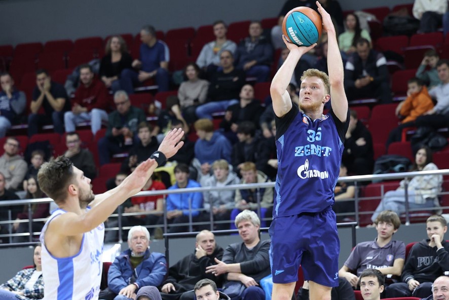 Зенит — Нижний Новгород прогноз на матч 14 января 2026