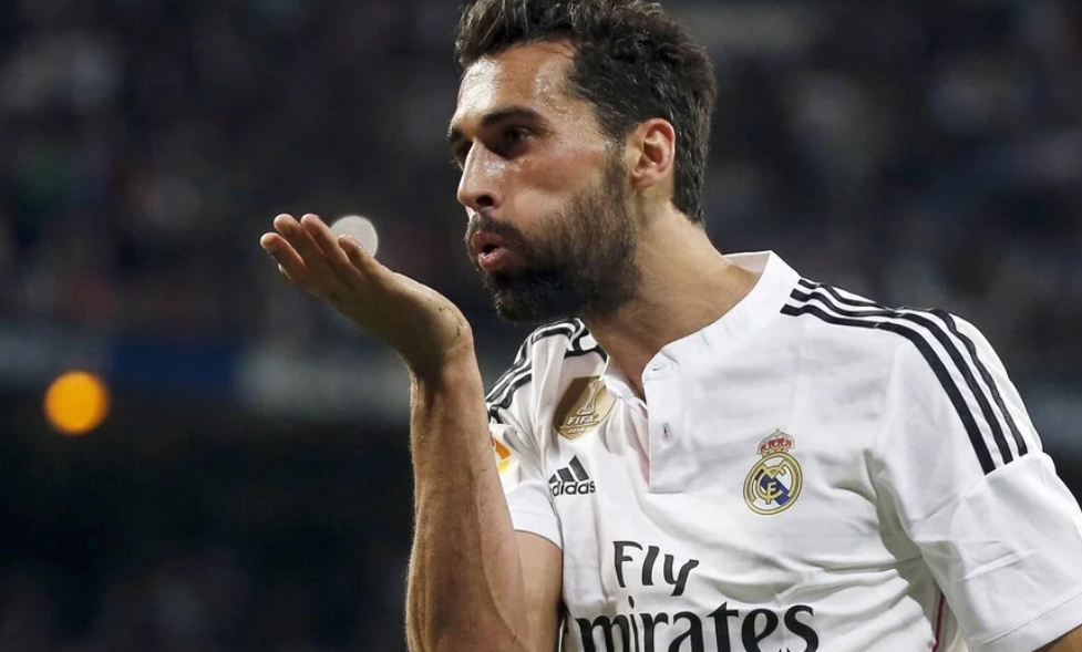 Альваро Арбелоа — новый тренер «Реала»: от легенды на поле к тяжелому старту на скамейке