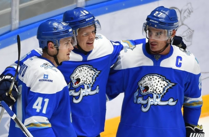 «Барыс» — «Адмирал»: знаменательная встреча двух аутсайдеров