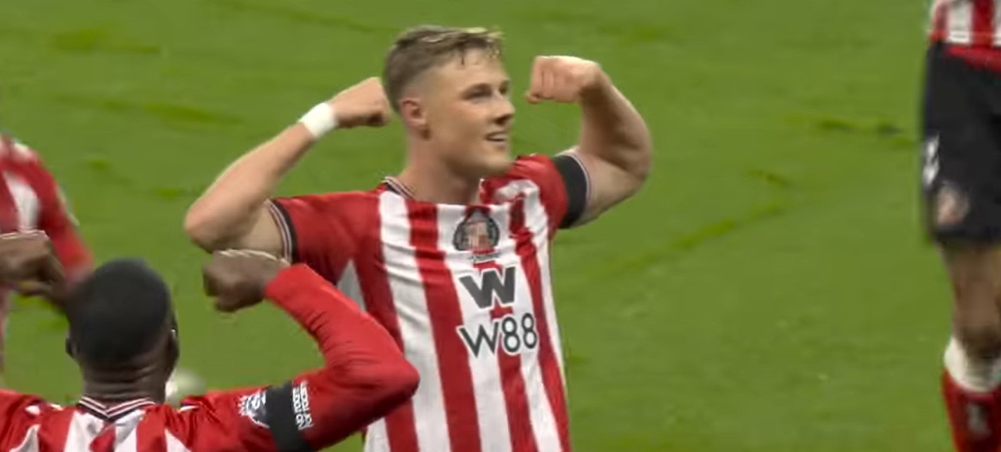 Прогноз на матч Арсенал — Сандерленд. Сможет ли лидер сломить упорство черных котов?