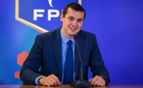 Один из главных чиновников ФИФА лишился должности после критики Инфантино